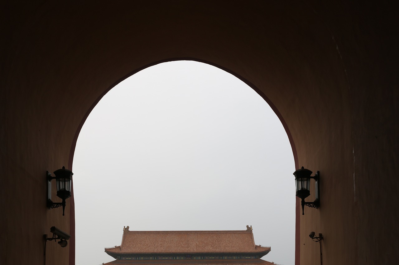 palace museum smog architecture free photo