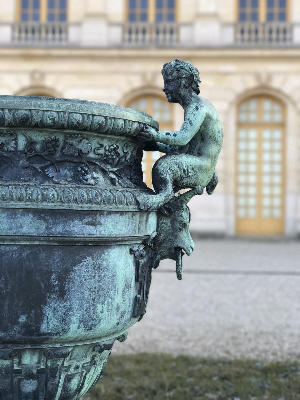 palace of versailles decoration flower bed free photo