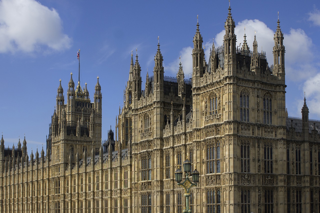 palace of westminster monument bridge free photo