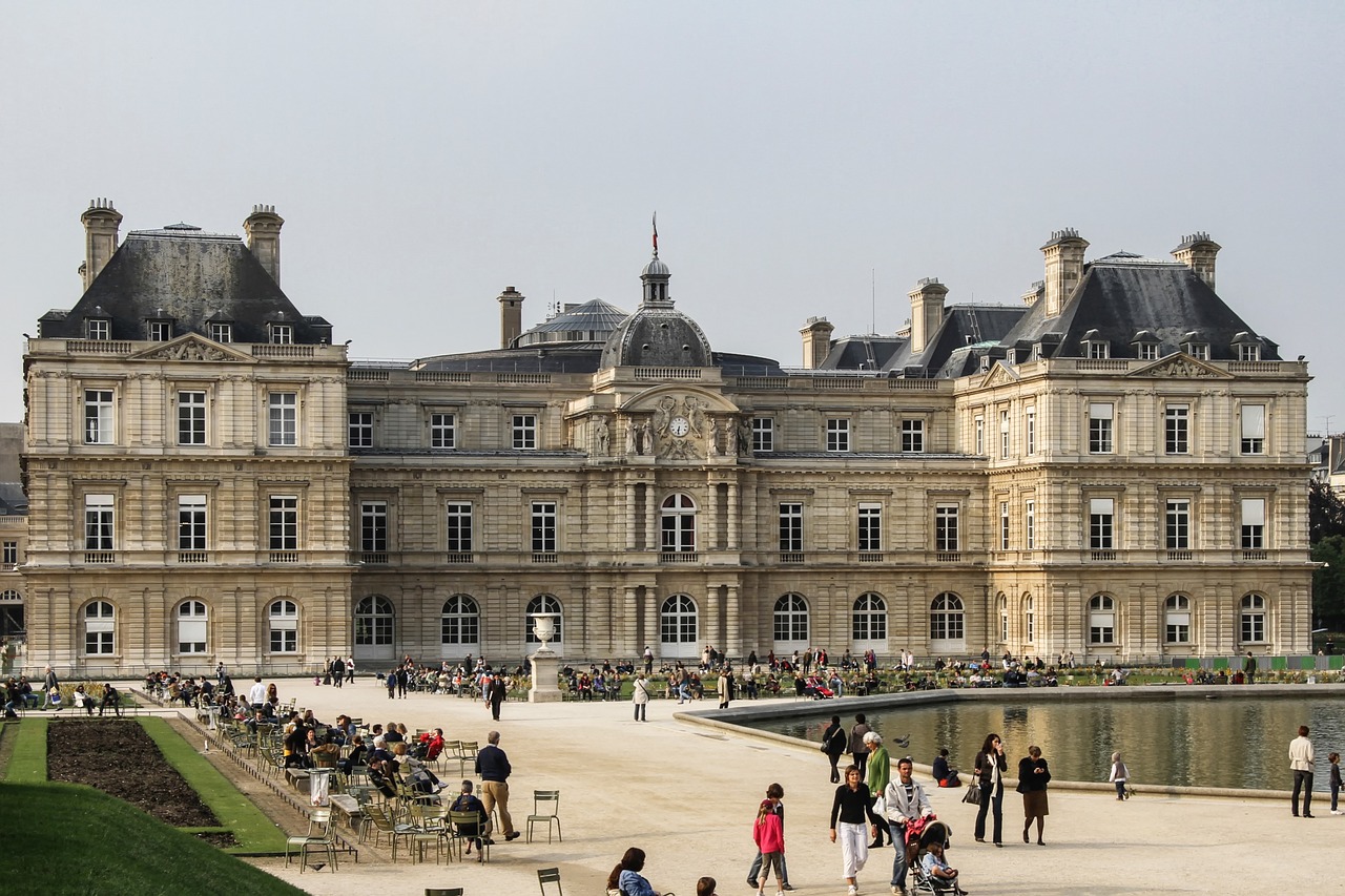 palais luxembourg castle paris free photo
