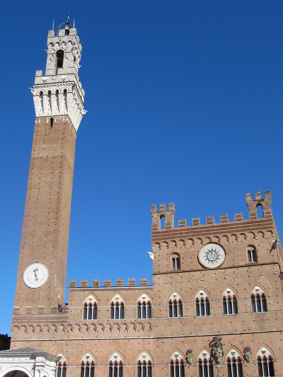 palazzo pubblico siena tuscany free photo