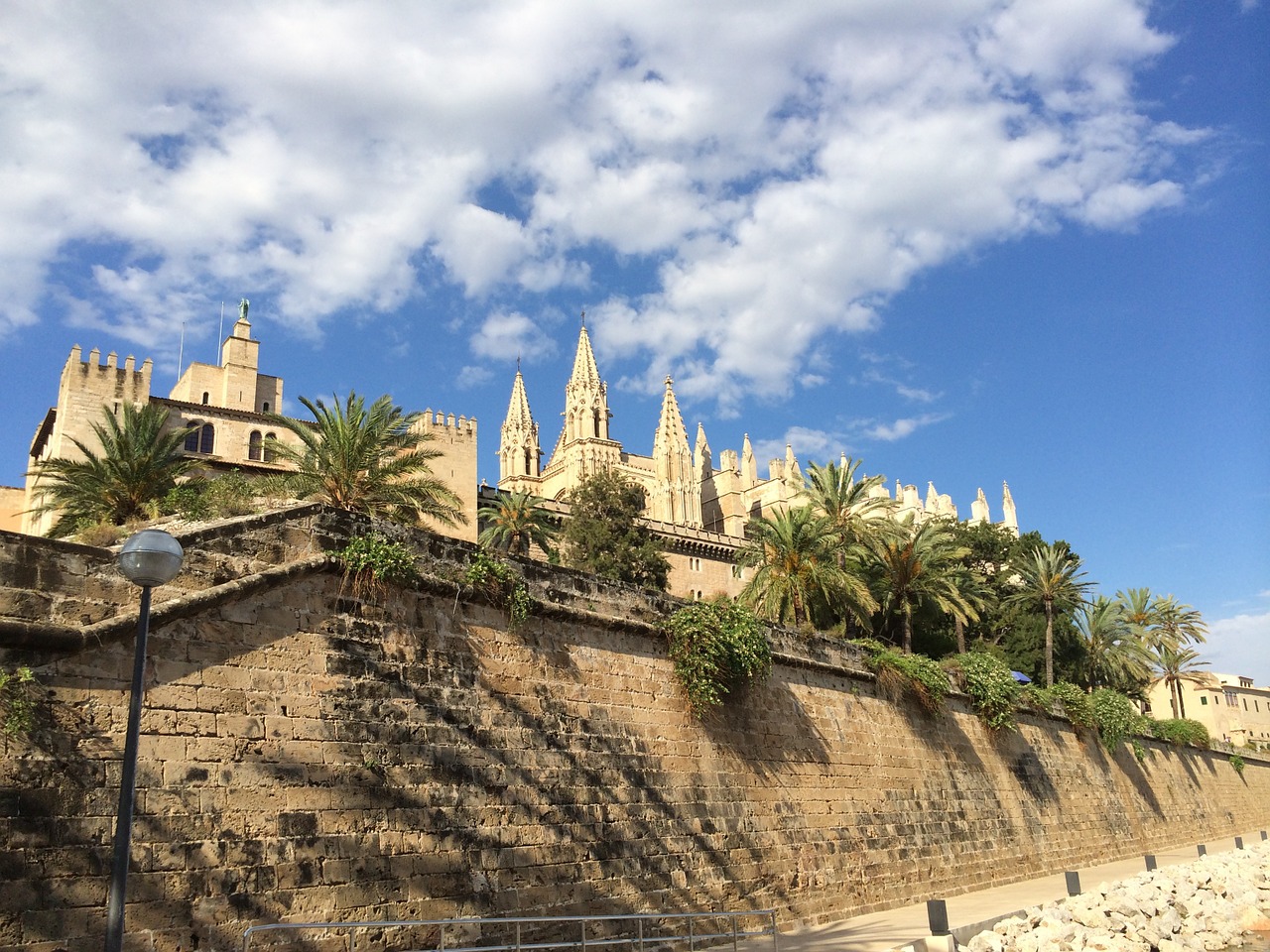 palma cathedrale sunshine free photo