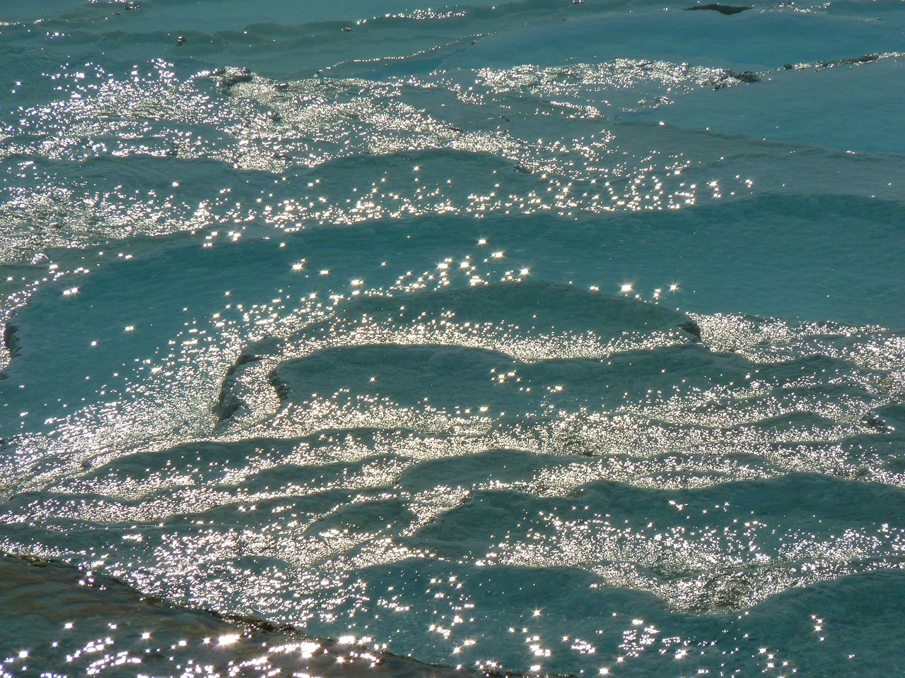 pamukkale water splash free photo