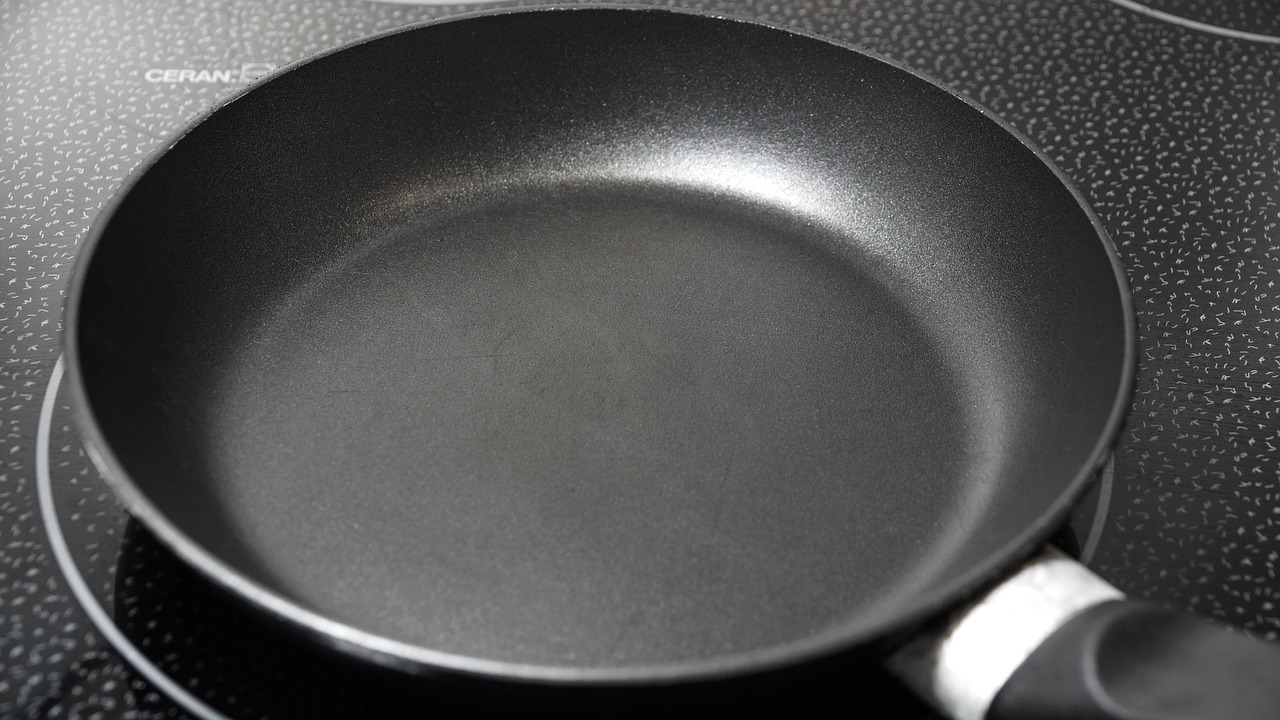 pan kitchenware teflon free photo
