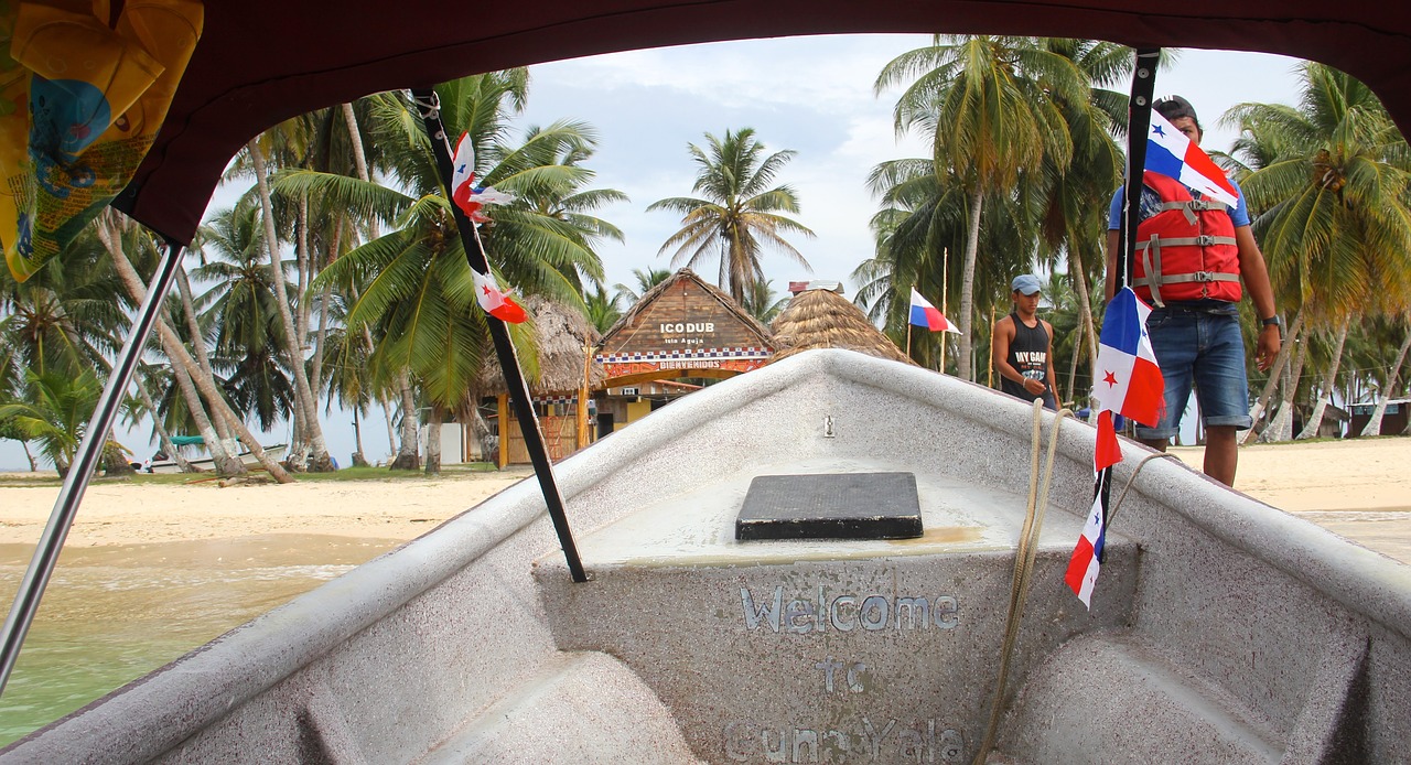 panama boat cottage free photo