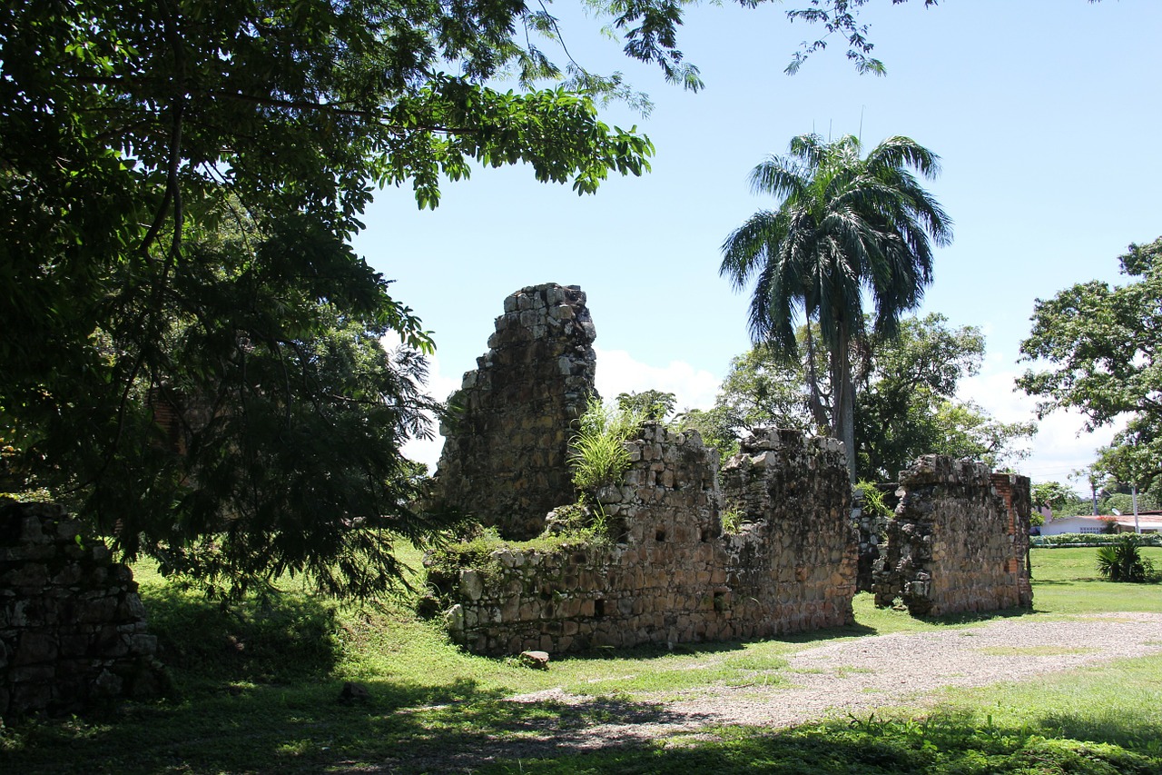 panama ruins old architecture free photo