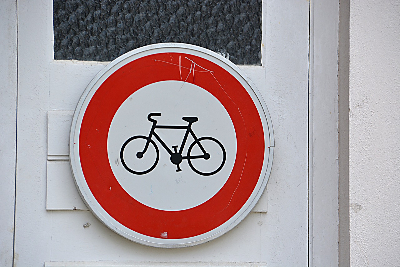 panel traffic bicycle free photo