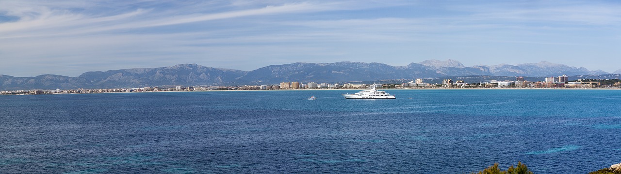 panorama sea mountains free photo