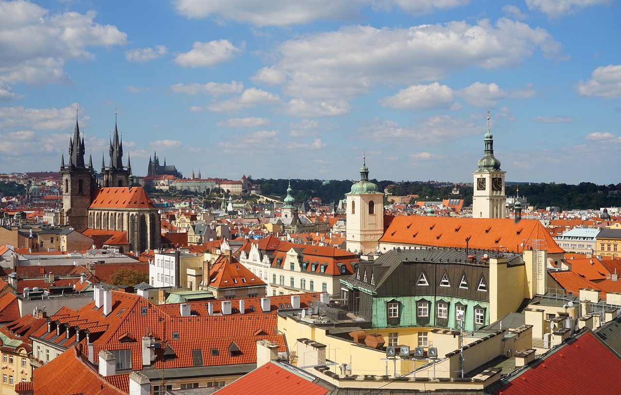 panorama  prague  czechia free photo