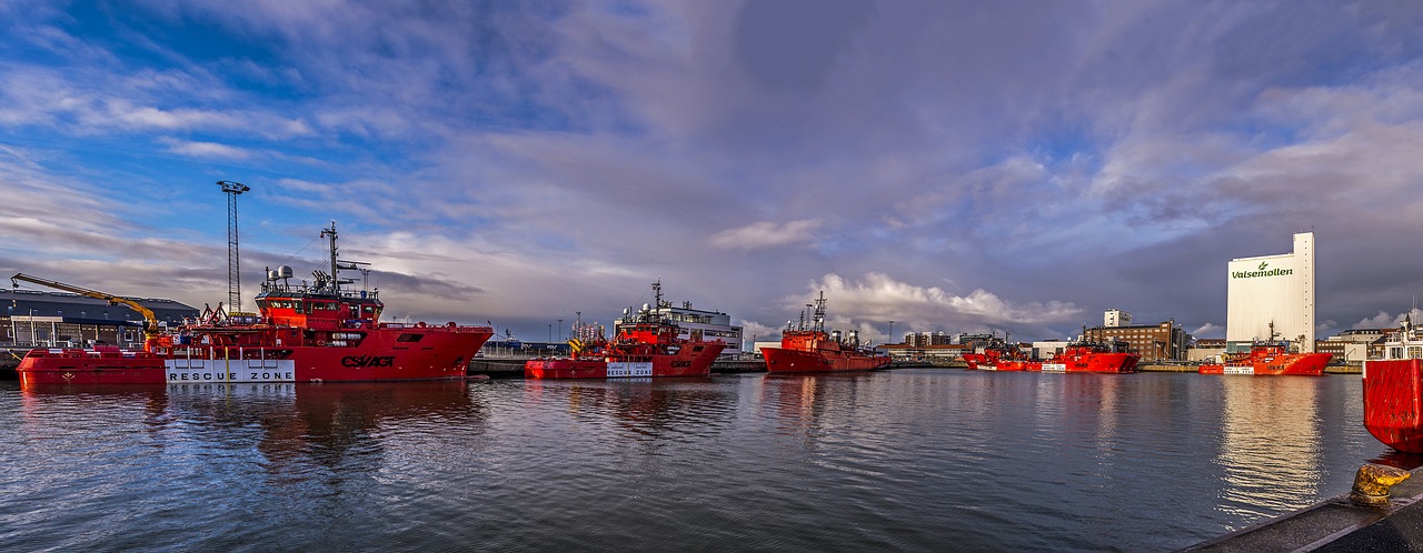 panoramic esbjerg harbor free photo