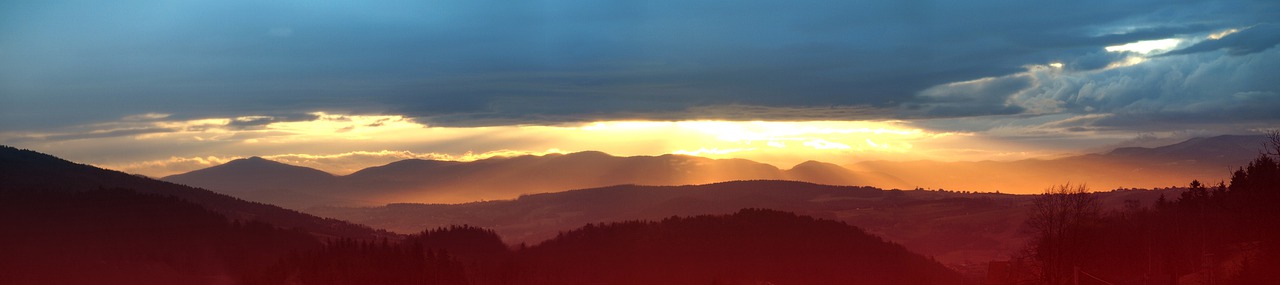 panoramic sunrise mountains free photo