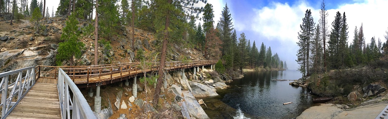 panoramic  lake  water free photo