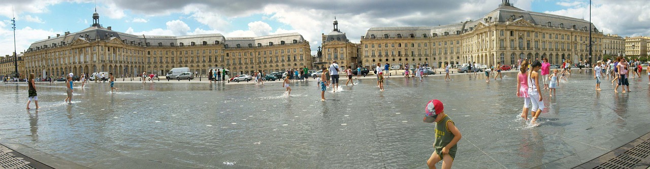 panoramic bordeaux water mirror free photo