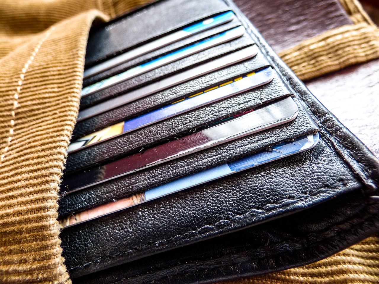 pants wallet credit card free photo