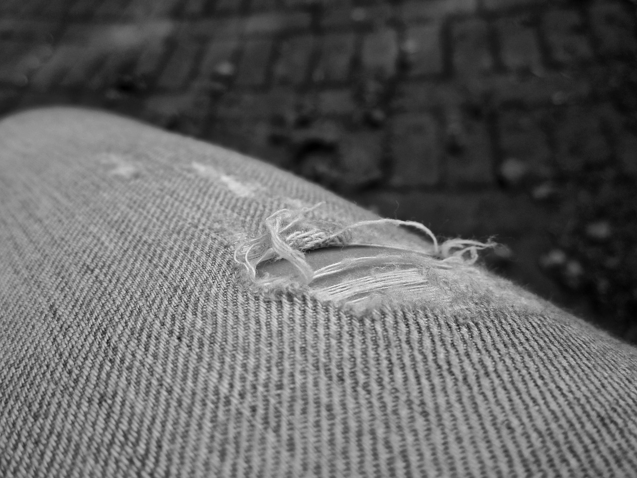 pants mesh crack free photo