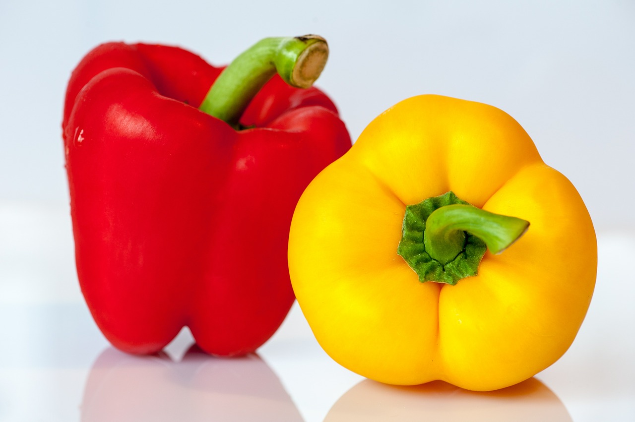 paprika vegetables yellow free photo