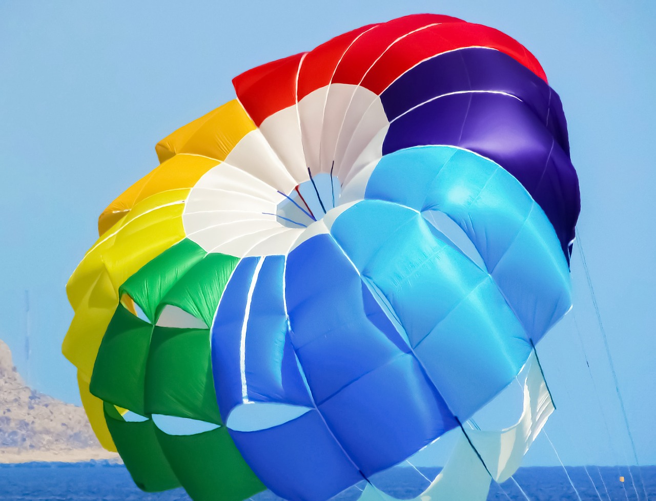 parachute paragliding colours free photo