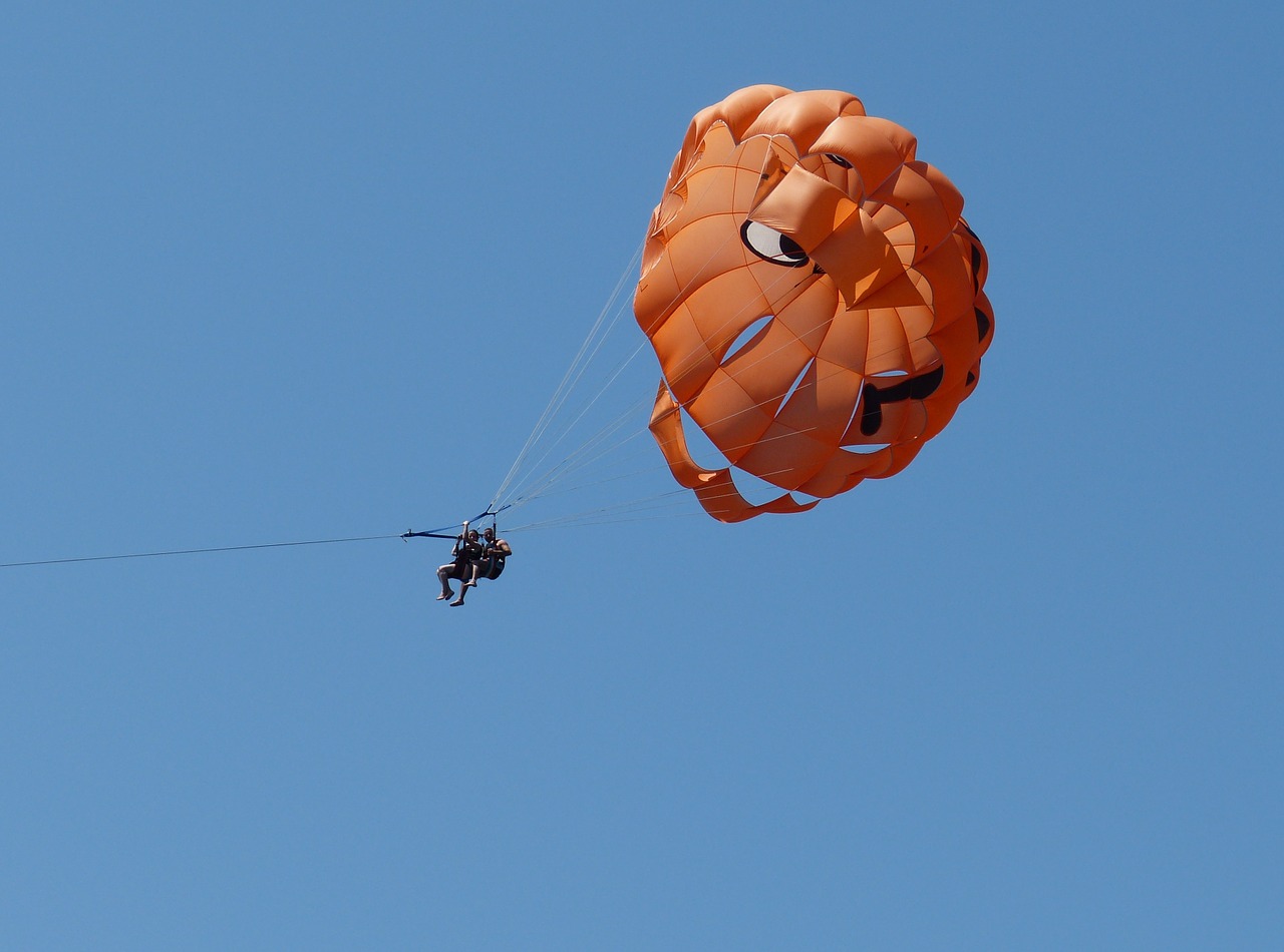 parachute fly float free photo