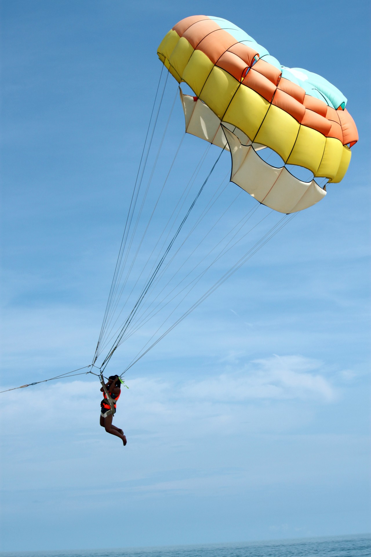 parachute sea parachute by the sea free photo