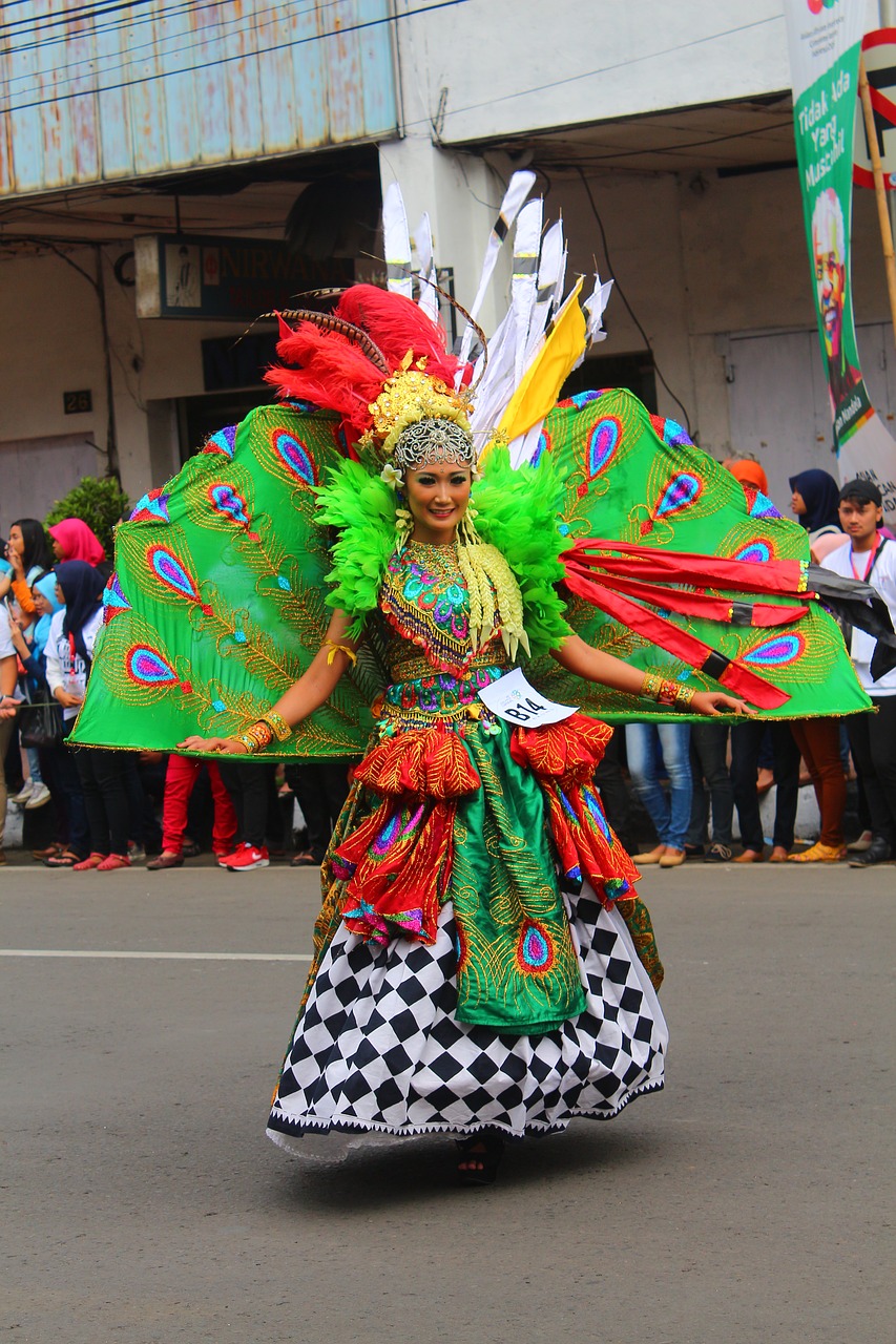 parade festival costume free photo