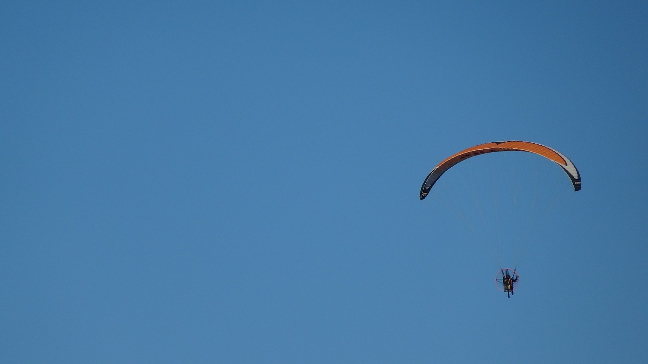 paraglide sky paraglider free photo