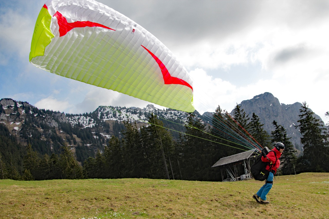 paraglider mountains fly free photo