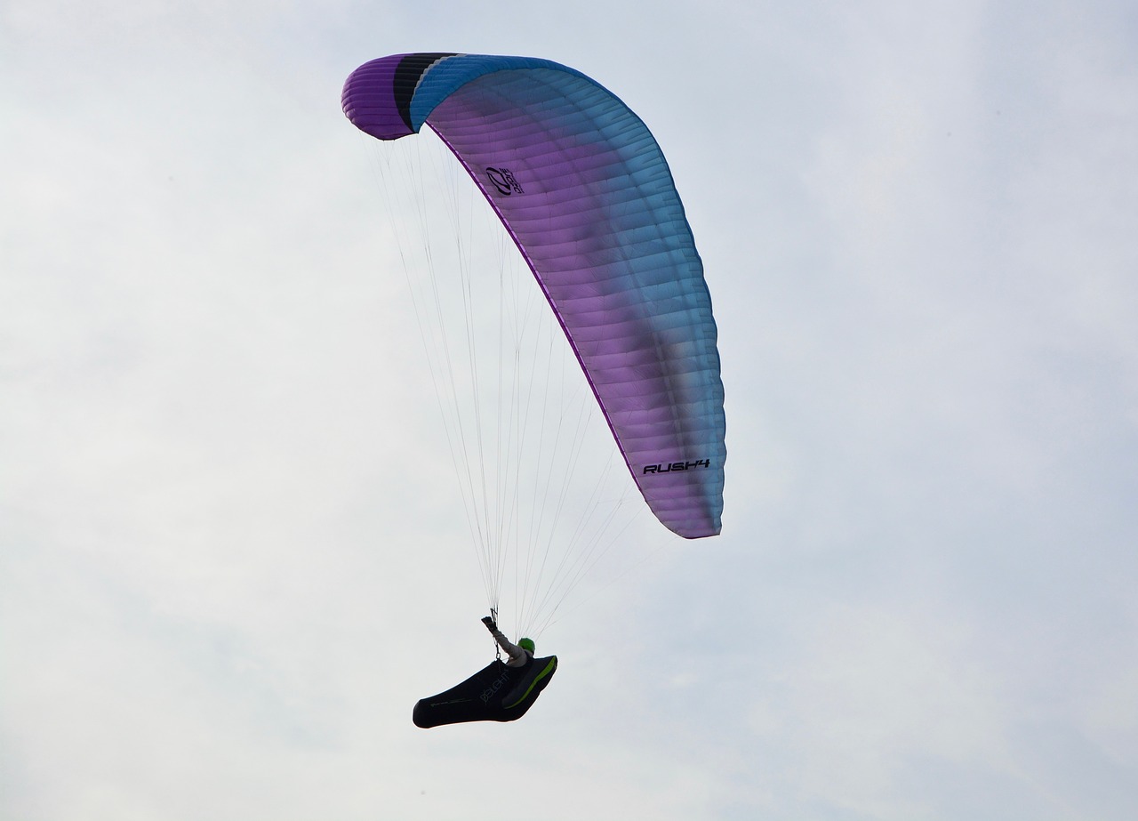 paraglider leisure sports free flight free photo