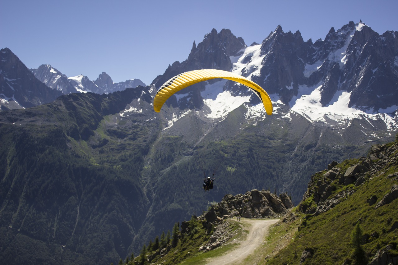 paragliding mountains sport free photo