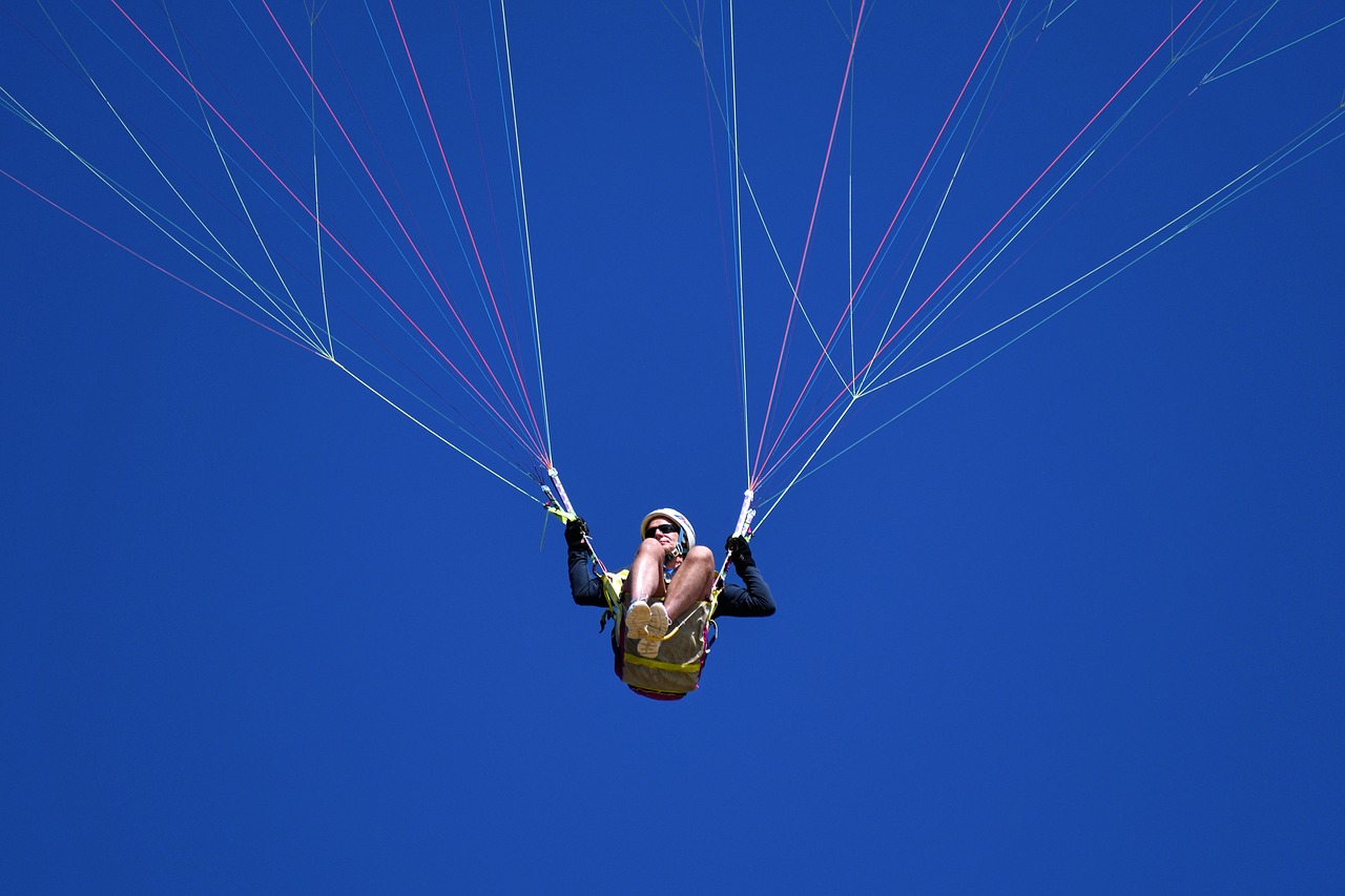 paragliding fly sport free photo