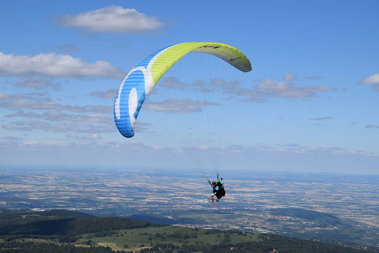 paragliding auvergne landscape free photo