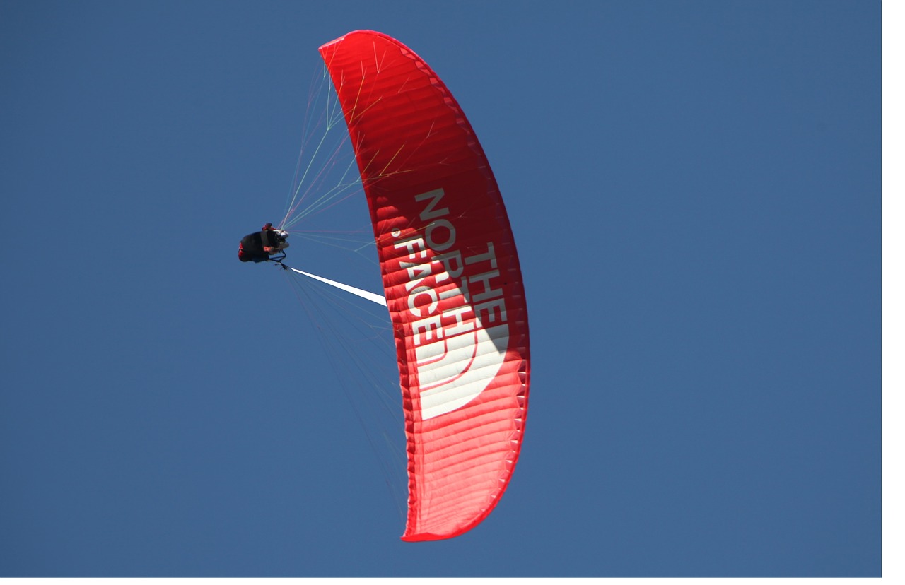 paragliding chamonix free pictures free photo