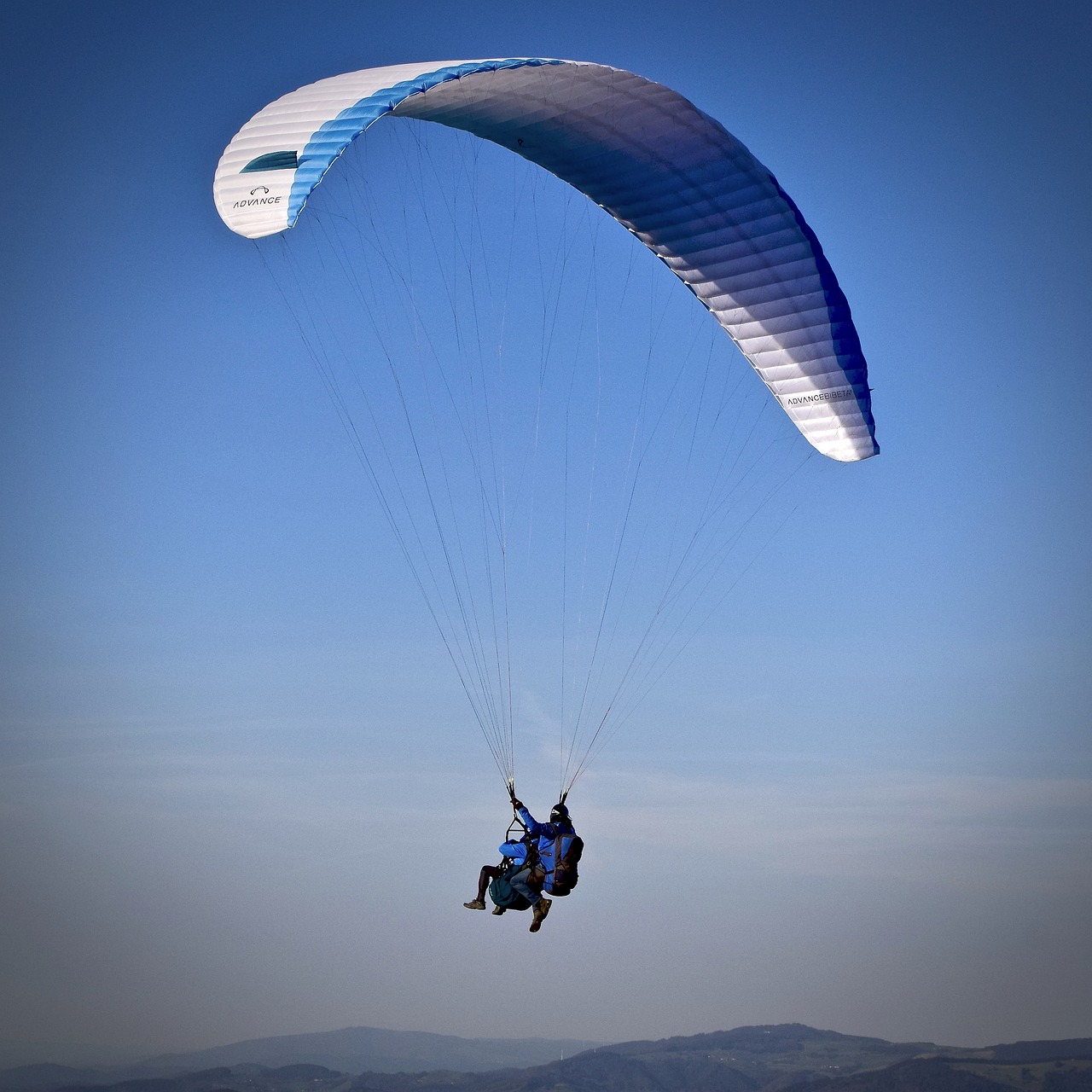paragliding  parachute  skydiving free photo
