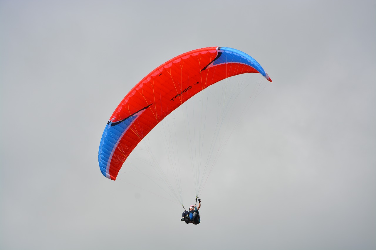 paragliding  paragliding bis place  baptism paragliding free photo