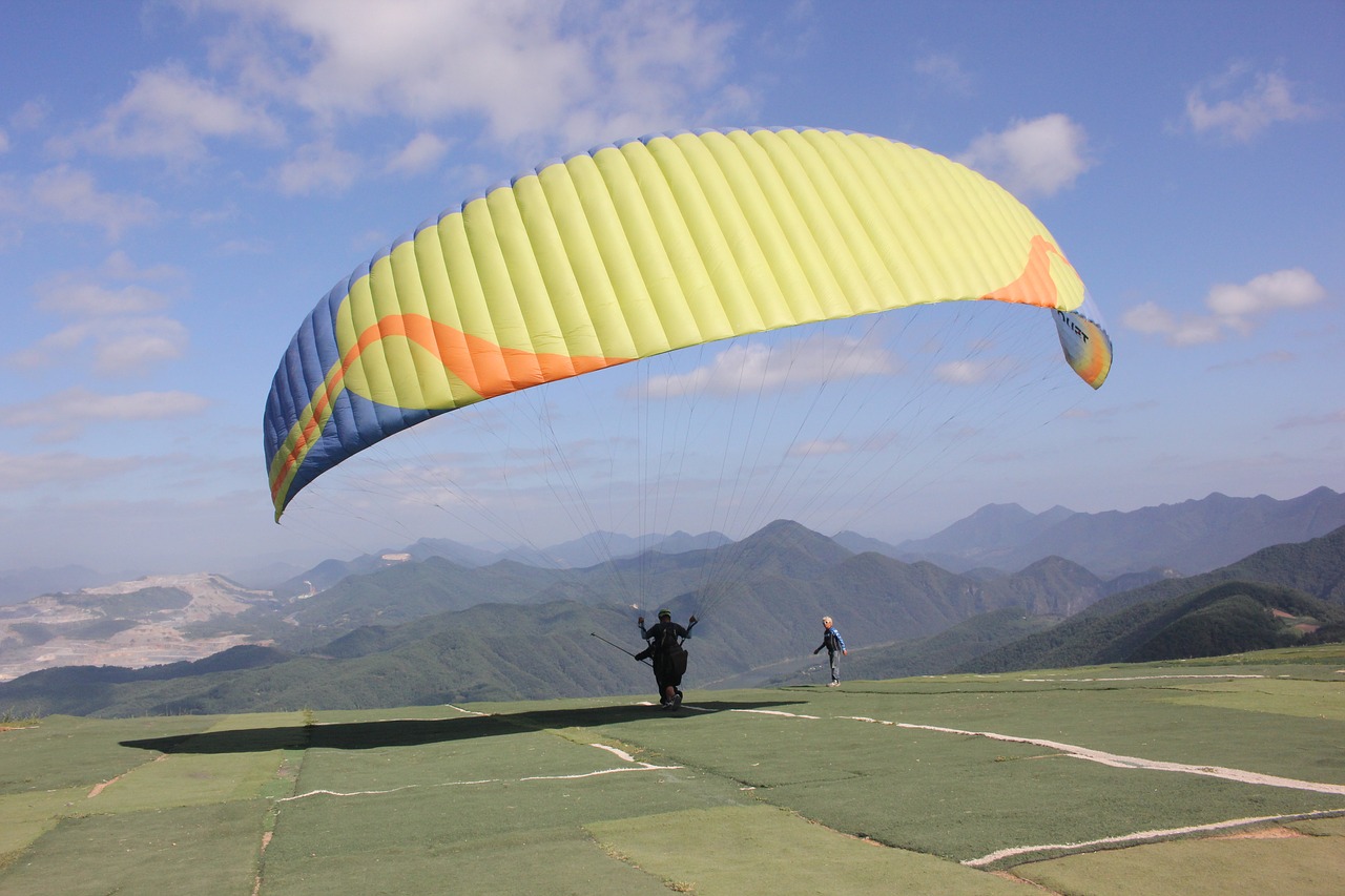 paragliding  flight  sport free photo