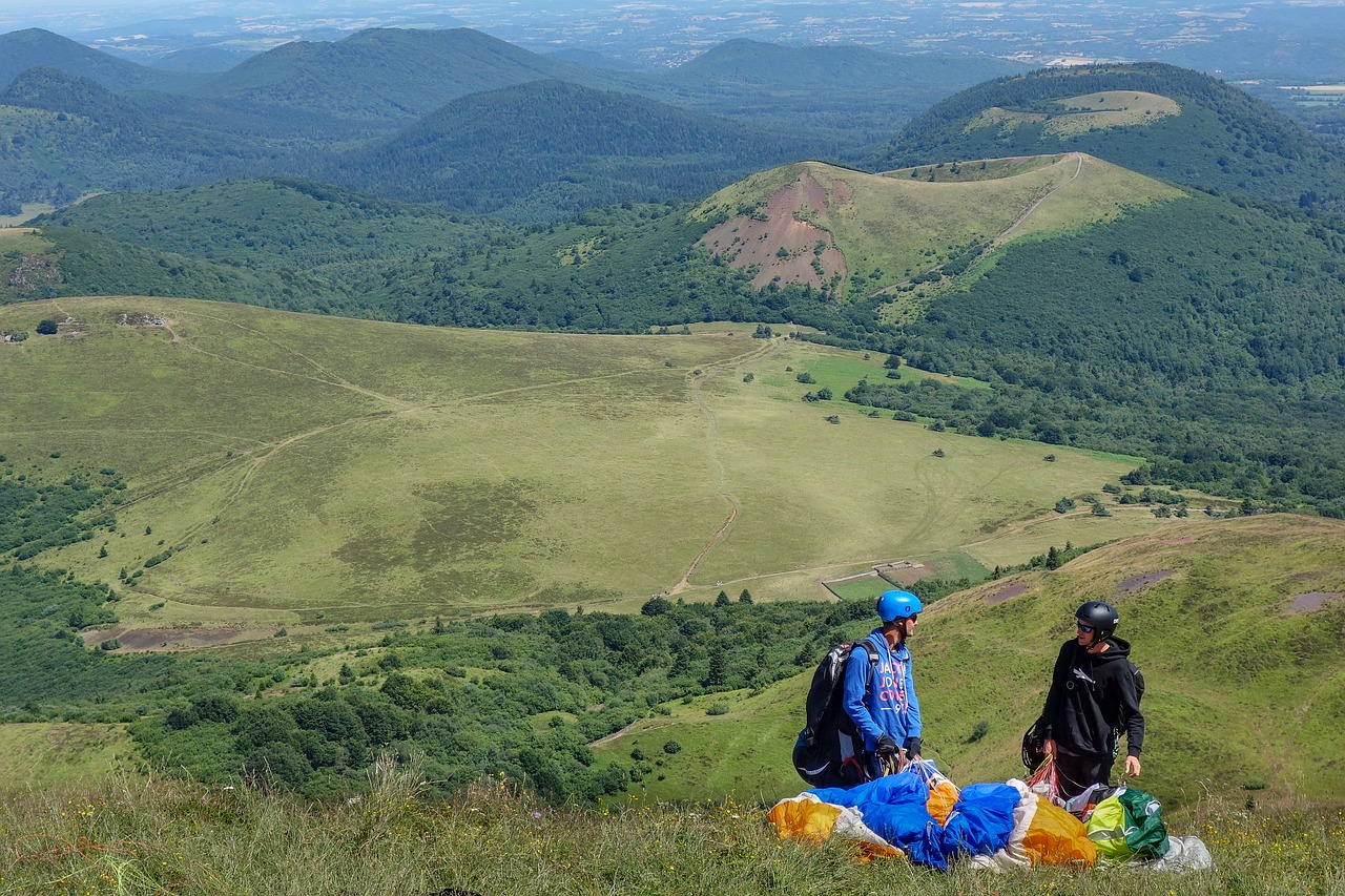 paragliding  sport  hill free photo