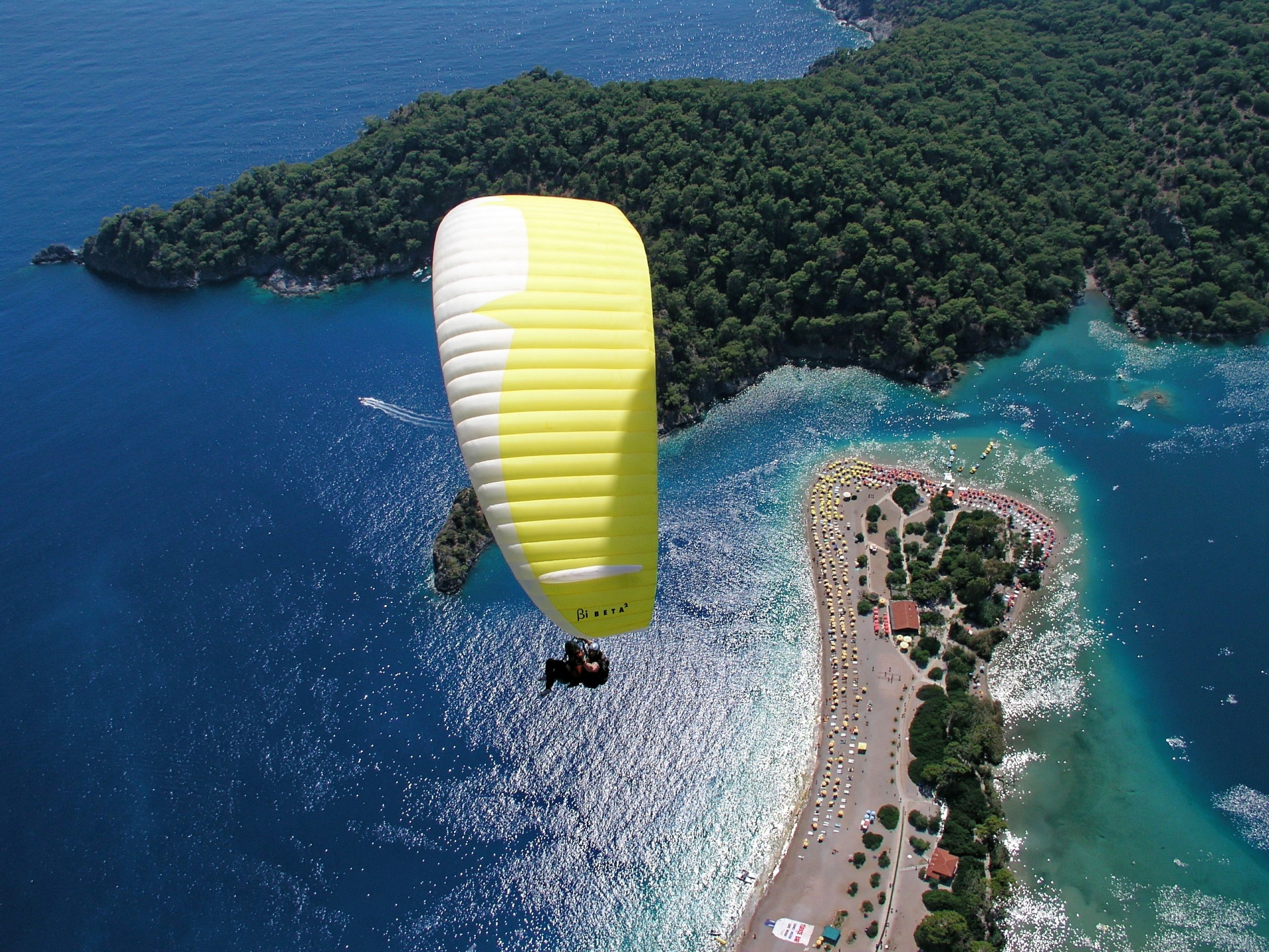 paragliding parachute sky free photo