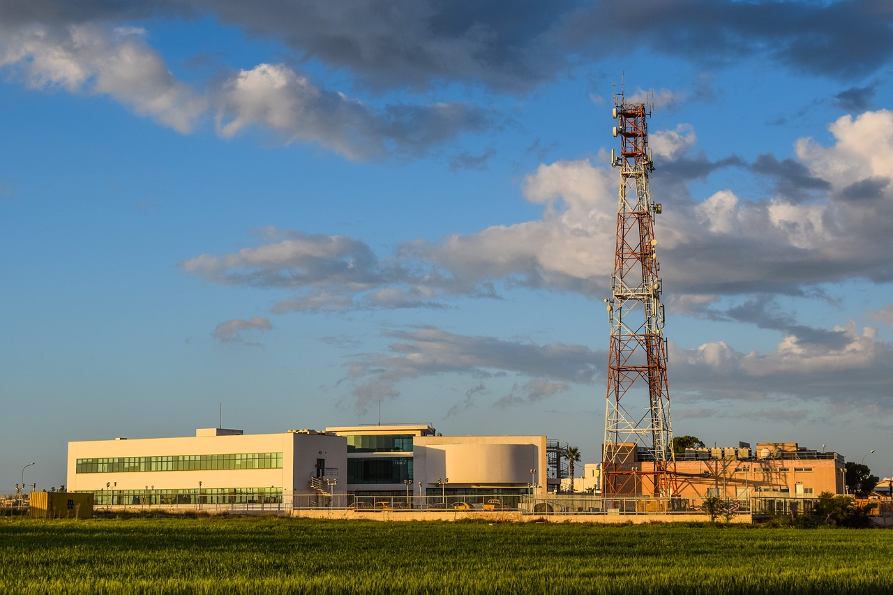 paralimni building modern free photo