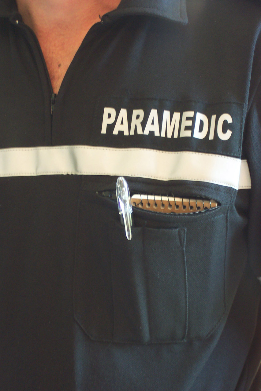 paramedic uniform emt free photo