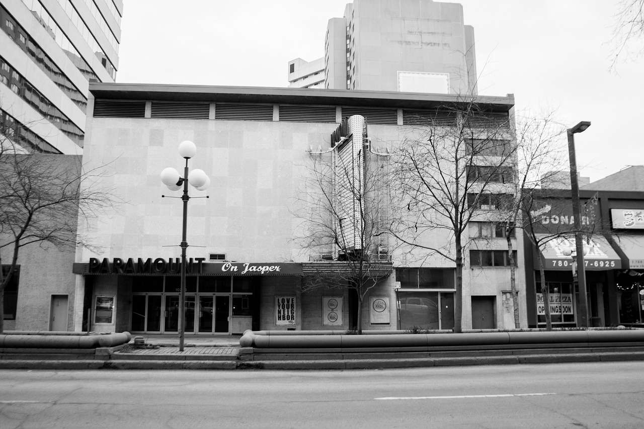 Paramount theatre,edmonton,street,urban,city free image from