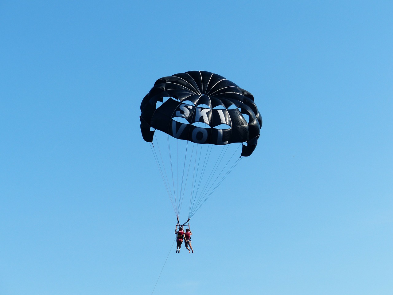 parasailing controllable parachuting high free photo