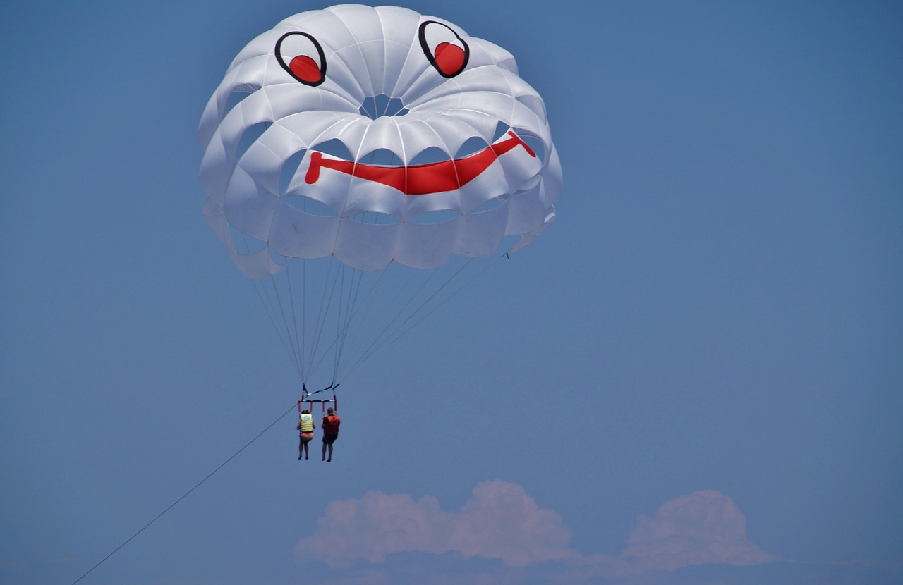 parasailing paragliding parachute free photo