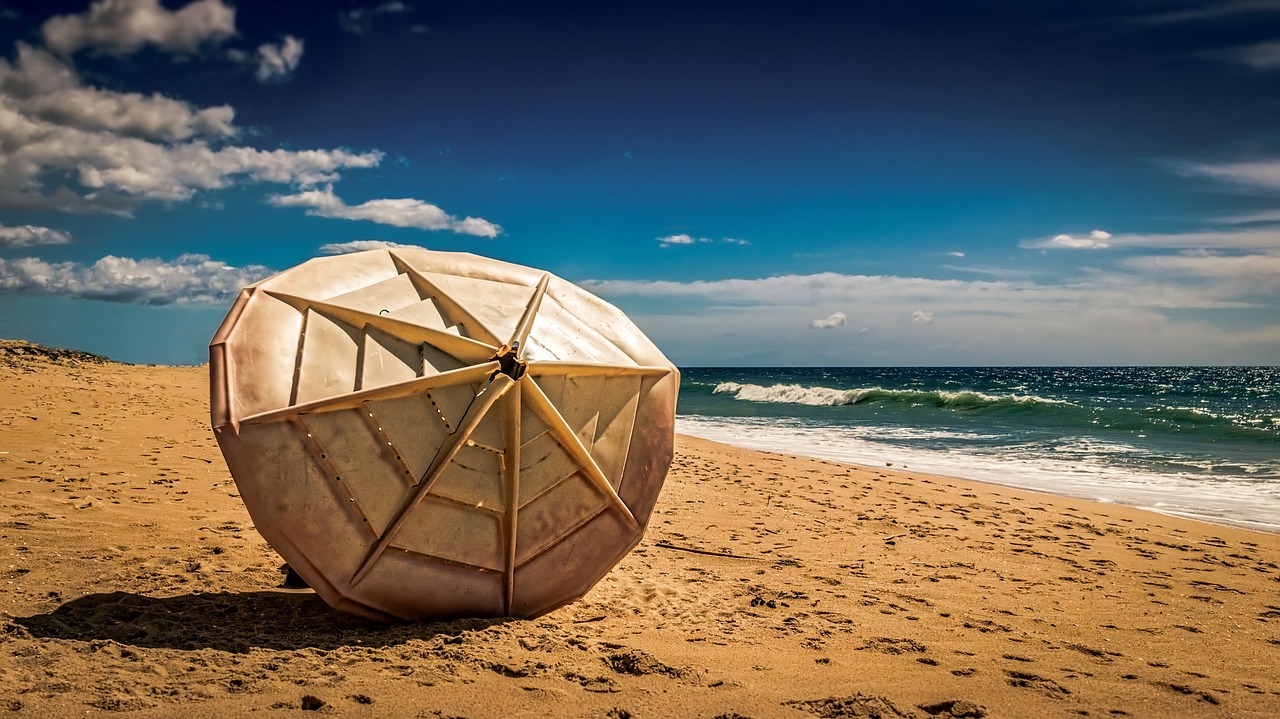 parasol sun shade sand free photo