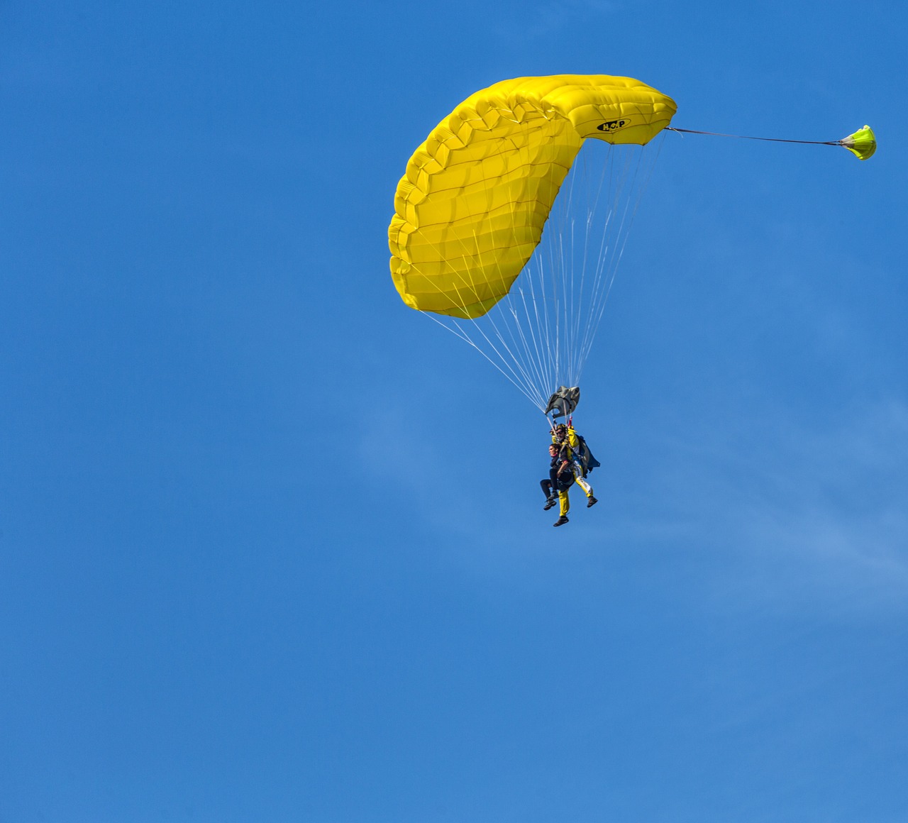 paratrooper flight skydiving free photo