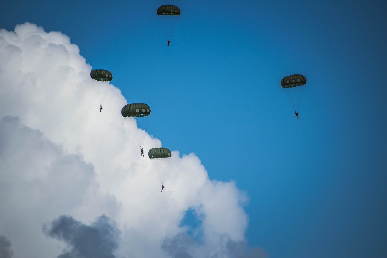 paratroopers military army free photo
