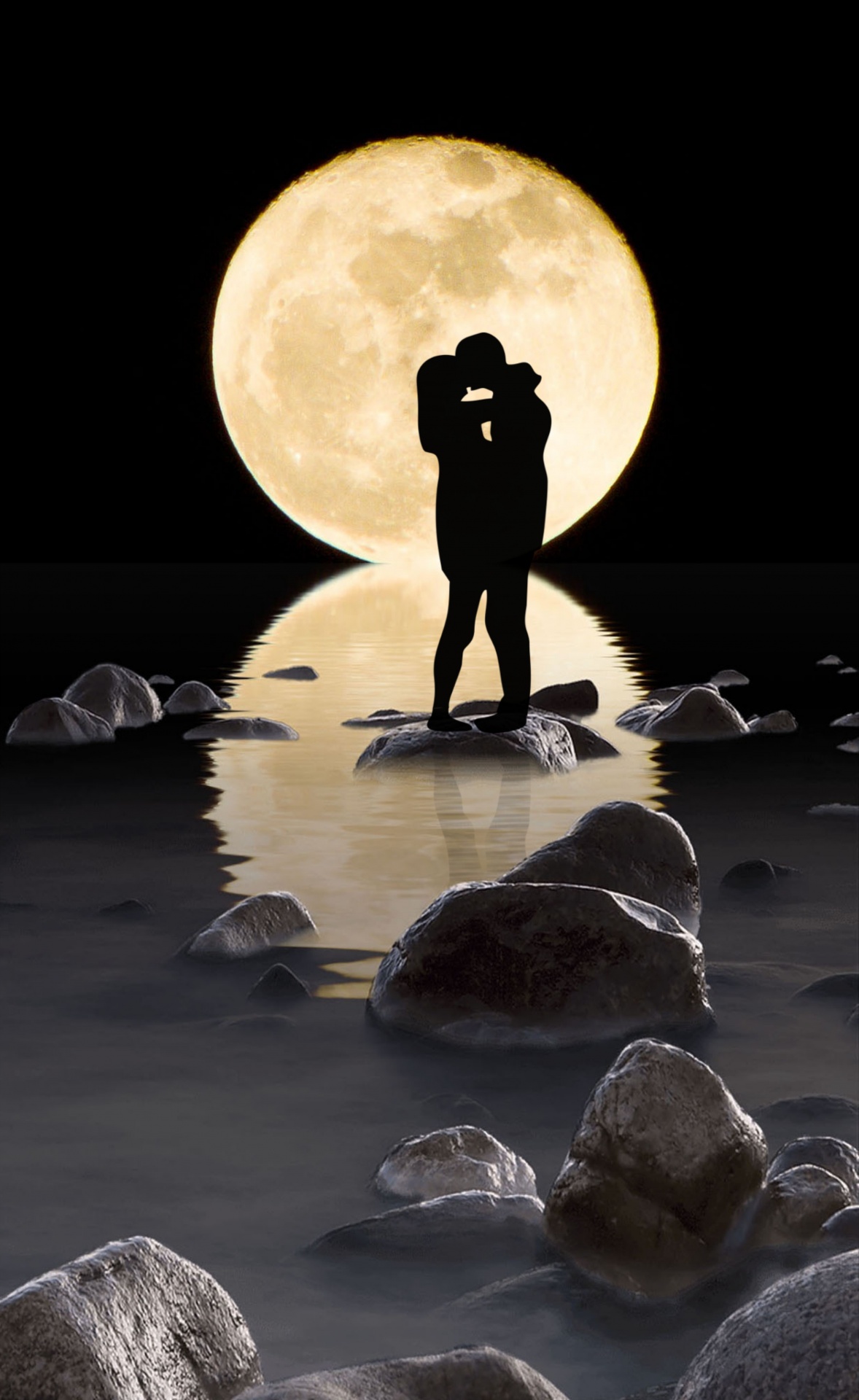 couple kiss moon free photo