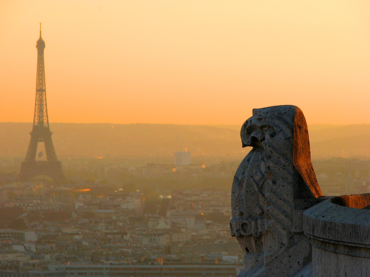 paris eiffel tower city free photo