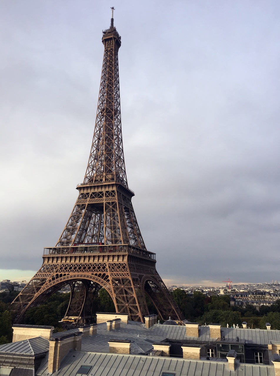 paris eiffel tower roof free photo