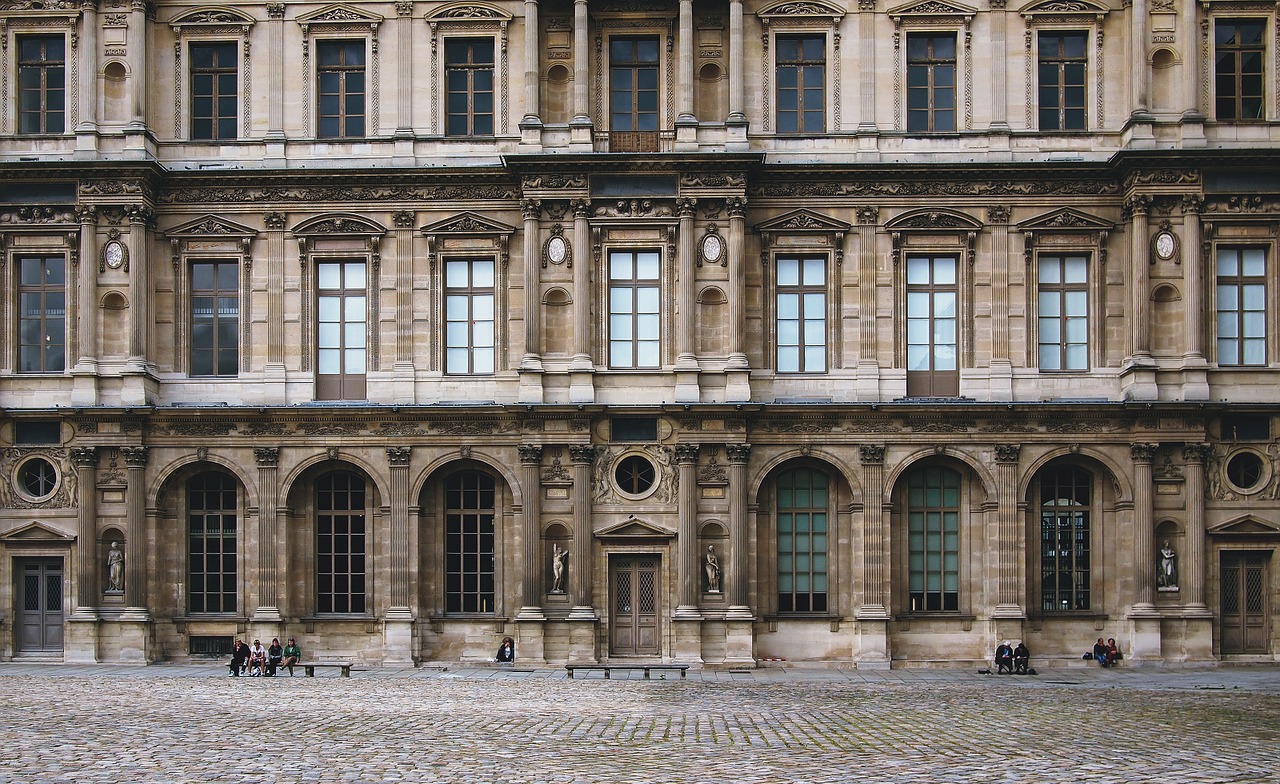 paris louvre france free photo