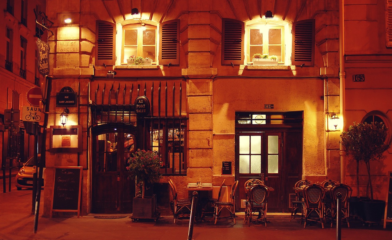 paris nightlife restaurant free photo