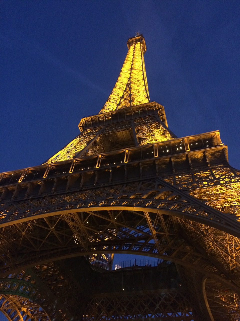paris foreign countries eiffel tower free photo